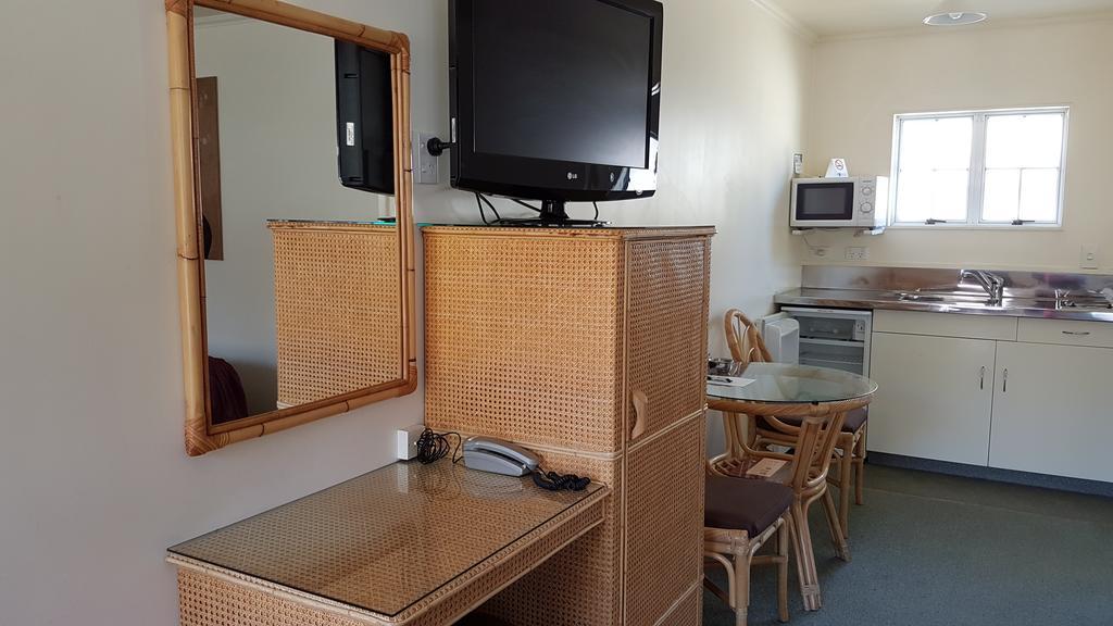 Coachman Motel Таихапе Екстериор снимка